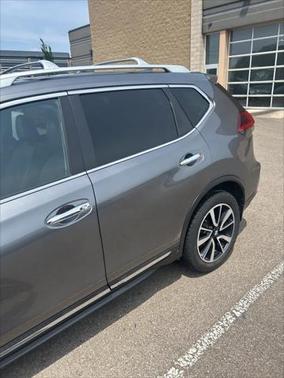 2020 Nissan Rogue SL