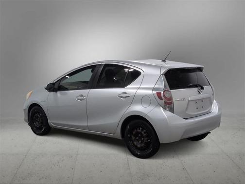 2014 Toyota Prius c Four