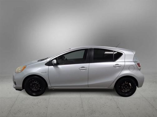 2014 Toyota Prius c Four