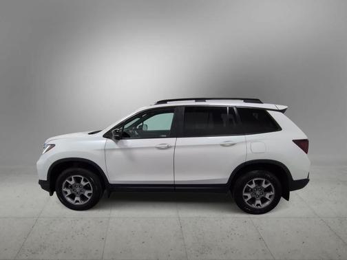 2023 Honda Passport AWD TrailSport