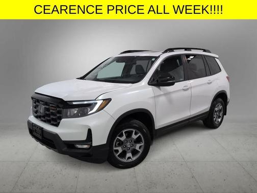 Platinum White Pearl 2023 Honda Passport AWD TrailSport