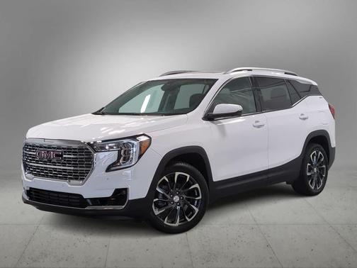 Summit White 2022 GMC Terrain SLT