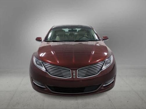 2016 Lincoln MKZ Base