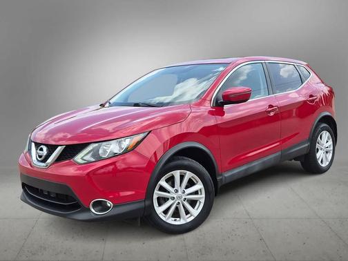 Magnetic Black 2017 Nissan Rogue Sport S