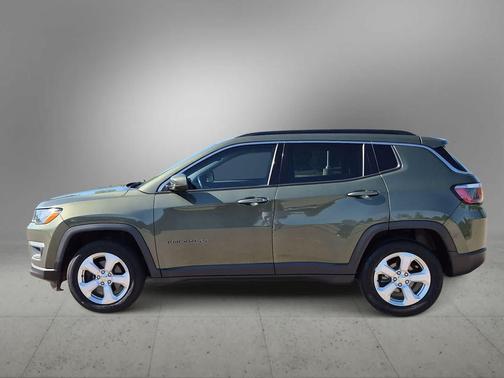 Olive Green Pearlcoat 2018 Jeep Compass Latitude