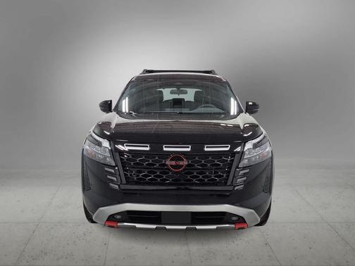 Super Black 2026 Nissan Pathfinder Rock Creek
