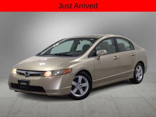 Gold 2007 Honda Civic 4dr AT