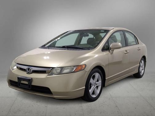 Gold 2007 Honda Civic 4dr AT