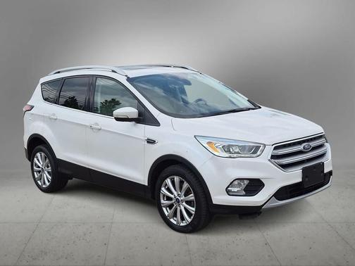 WHITE PLATINUM MET TRI-COAT 2017 Ford Escape Titanium