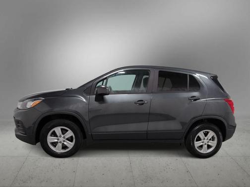 Nightfall Gray Metallic 2019 Chevrolet Trax LS