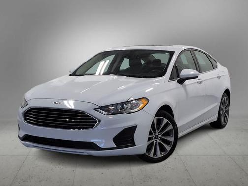 OXFORD WHITE 2020 Ford Fusion SE