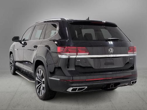 Deep Black Pearl 2021 Volkswagen Atlas