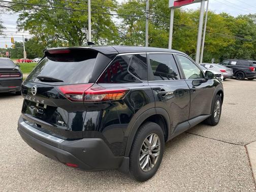 Super Black 2021 Nissan Rogue S
