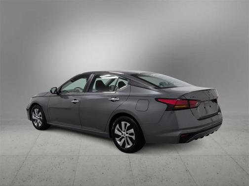 2023 Nissan Altima S FWD