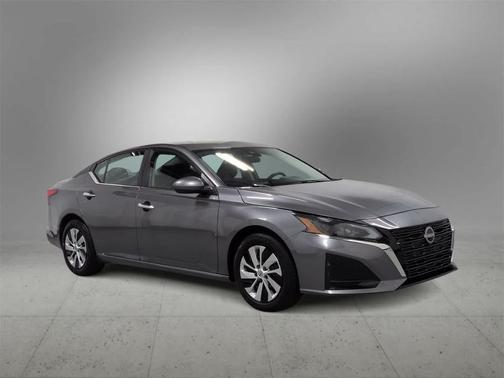 2023 Nissan Altima S FWD