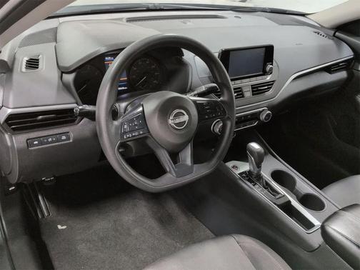 2023 Nissan Altima S FWD