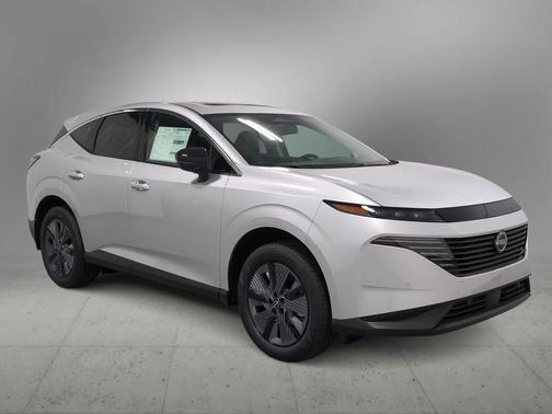 Brilliant Silver Metallic 2025 Nissan Murano SL