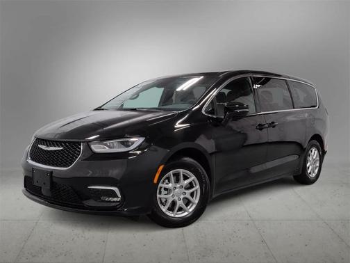 2025 Chrysler Pacifica L