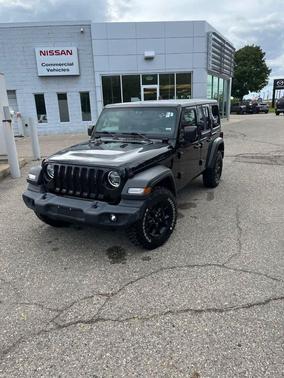 Black Clearcoat 2021 Jeep Wrangler Unlimited Sport Altitude