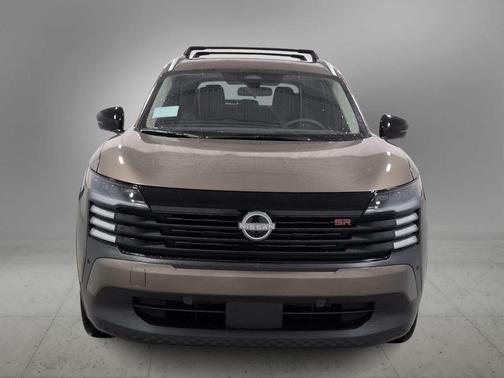 Canyon Bronze Metallic 2026 Nissan Kicks SR