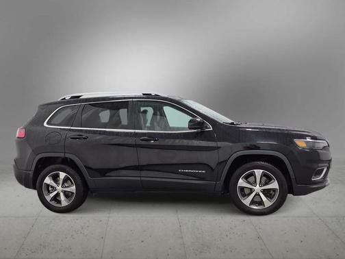 Diamond Black Crystal Pearl 2019 Jeep Cherokee Limited