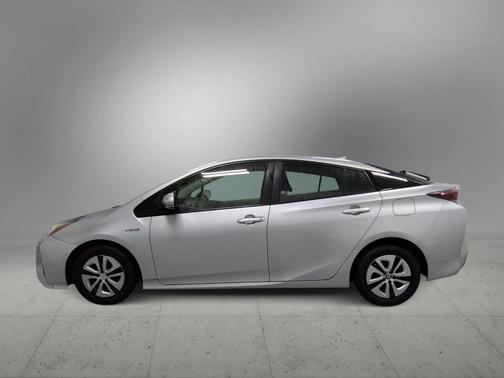2018 Toyota Prius Four