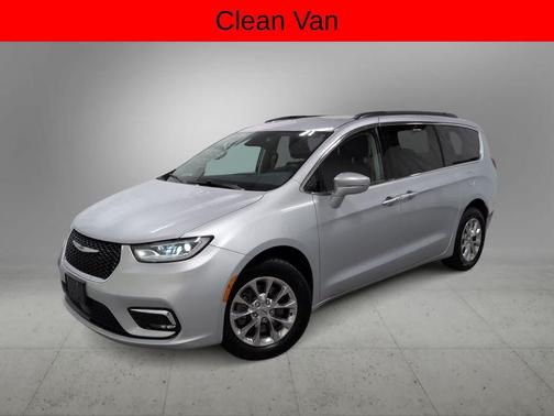 Silver Mist Clearcoat 2022 Chrysler Pacifica Touring L