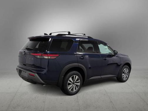 Deep Ocean Blue Pearl 2026 Nissan Pathfinder SL