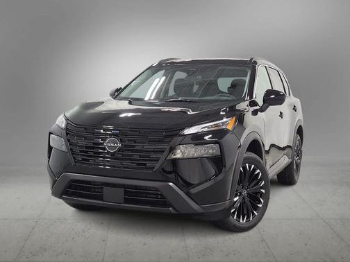 Super Black 2027 Nissan Rogue Dark Armor