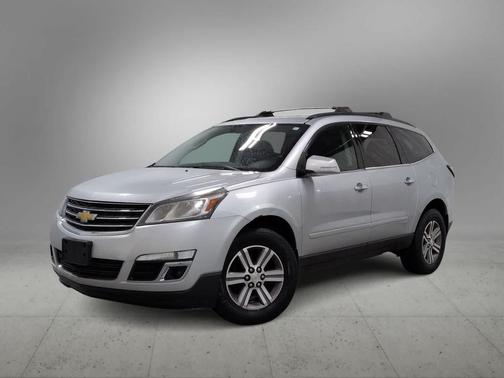 Silver Ice Metallic 2017 Chevrolet Traverse 1LT