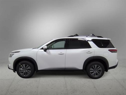 2025 Nissan Pathfinder SV 4WD