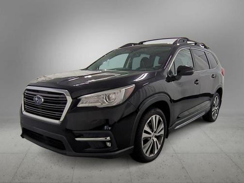 Crystal Black Silica 2019 Subaru Ascent Limited 8-Passenger