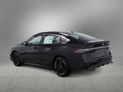 Super Black 2026 Nissan Sentra SR