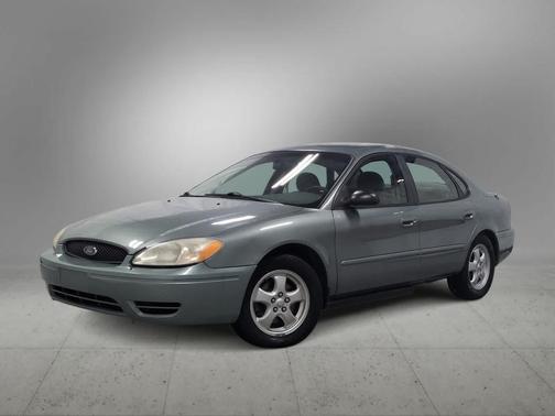 2006 Ford Taurus SE