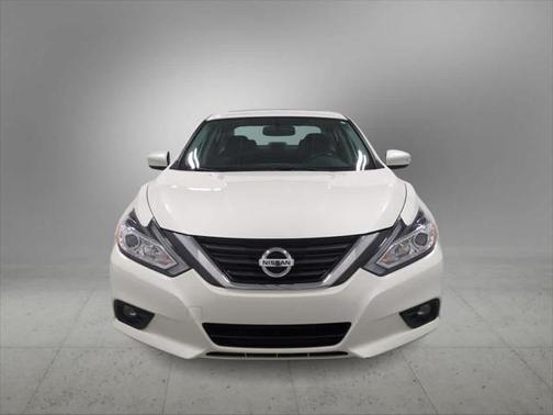 2016 Nissan Altima 2.5 SV