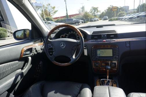 2006 Mercedes-Benz S-Class 4MATIC