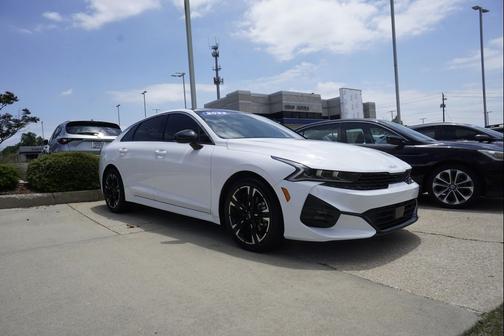 Glacial White Pearl 2022 Kia K5 GT-Line