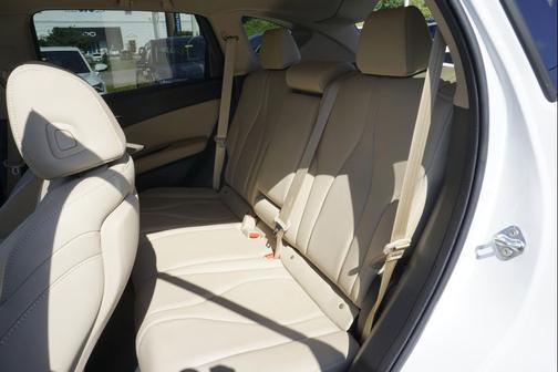 Platinum White Pearl 2024 Acura RDX Technology Package