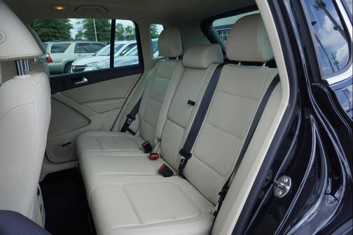 2015 Volkswagen Tiguan Auto SEL