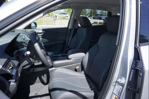 Solar Silver Metallic 2026 Acura RDX Technology Package