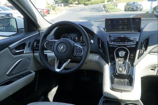 Platinum White Pearl 2026 Acura RDX Technology Package