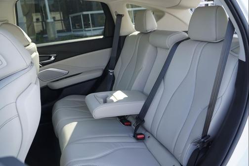 Platinum White Pearl 2026 Acura RDX Technology Package