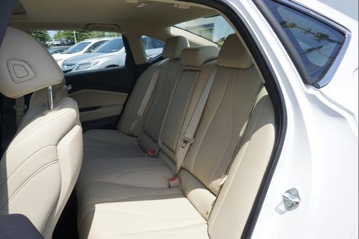 2025 Acura TLX Technology
