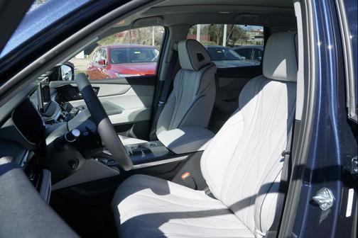 2026 Acura MDX Advance Package