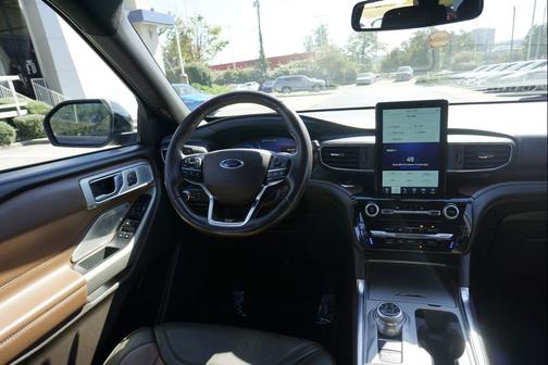 2022 Ford Explorer King Ranch