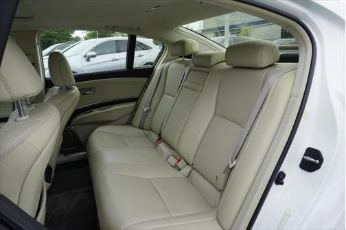 2014 Acura RLX Advance Package