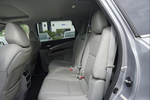 Lunar Silver Metallic 2017 Acura MDX 3.5L