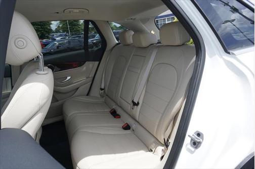 2022 Mercedes-Benz GLC 300 Base