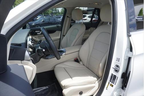 2022 Mercedes-Benz GLC 300 Base