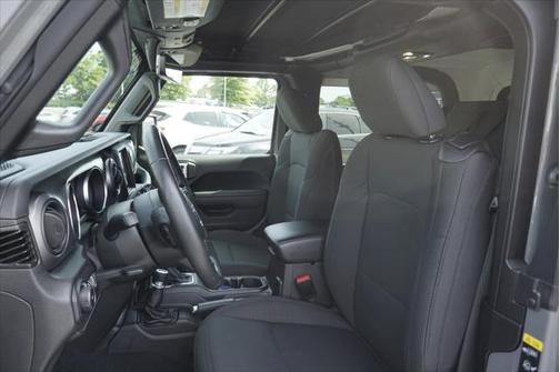 2022 Jeep Wrangler Willys